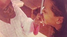 Rihanna a její babička Clara "Dolly" Braithwaite (18. června 2012)