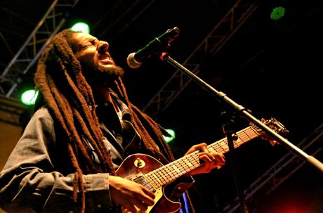 Julian Marley bhem vystoupení v Trutnov v roce 2013