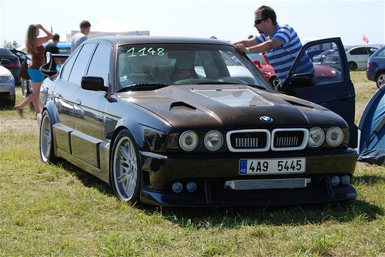 Tuningový sraz Car Wars Panenský Týnec, srpen 2013