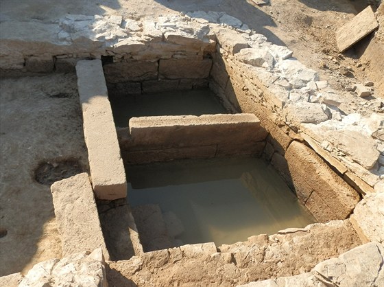Archeologové objevili v Chrudimi židovskou rituální lázeň.