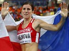 NOVÁ AMPIONKA. Zuzana Hejnová po vítzství na MS v Moskv v závod na 400...