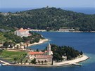 Chorvatsko, Vis - frantikánský kláter vedle pístavu 