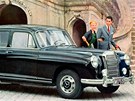 Mercedes-Benz 220 S