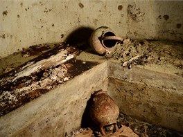 V útrobách rodinné hrobky se ostatky skrývaly stovky let. Vincenti ví, e s...