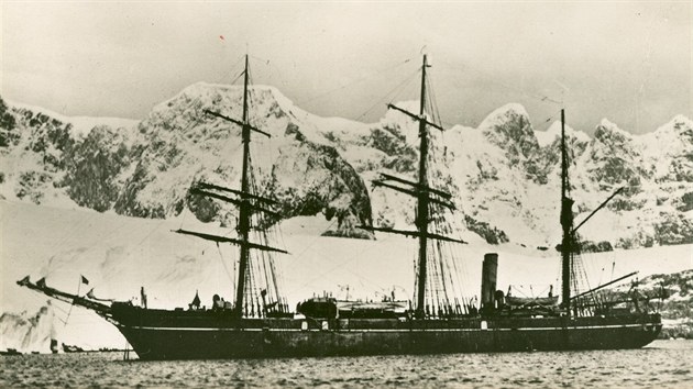 Discovery, kter vezla na stejnojmenn expedici polrnky v letech 1901 a 1904.