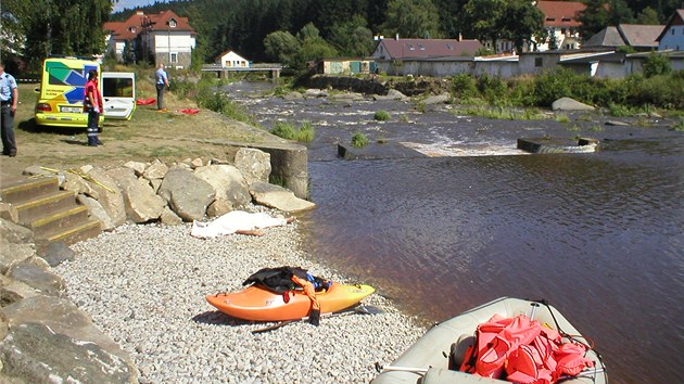 Pi koupání ve Vltav v Louovicích se utopili dva mui.
