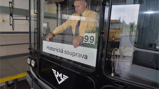 Historická jzda pra�ského metra