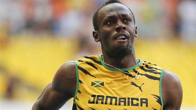 Usain Bolt probh vtzn clem semifinlovho bhu na 100 metr.