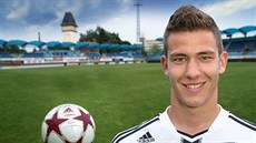 Devatenáctiletý Jindich Kadula u nastoupil ke tem prvoligovým zápasm.