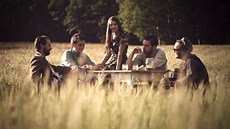 Tan�íme spolu (Kate�ina Marie Tichá ft. Jelen)