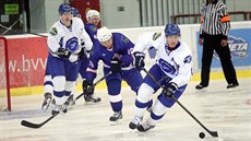 Momentka z p�ípravného utkání Kometa Brno (v bílém) - Vladivostok.