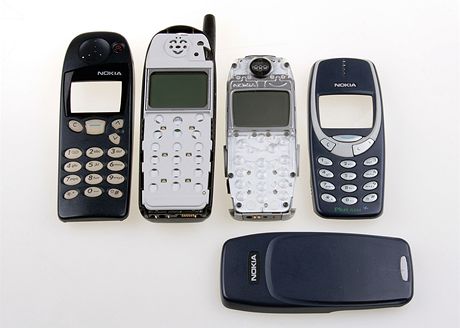 Nokia 5110 a Nokia 3310