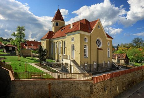 Ve zrekonstruované eskokrumlovské synagoze se konají koncerty, výstavy nebo