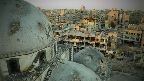Válka v Sýrii neskoní do roku 2020, tvrdí studie.