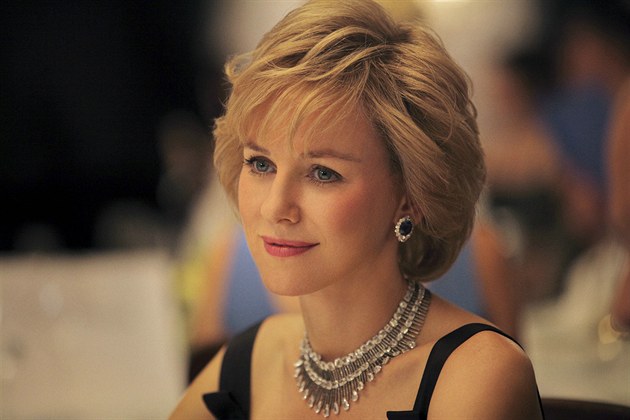 Naomi Wattsová ve filmu Diana