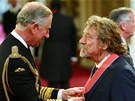 Robert Plant s vyznamenáním od prince Charlese