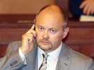Michal Haek (SSD) pi jednání poslanc o rozputní Snmovny. (20. srpna 2013)