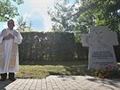 Odhalení sochy Radomíra Dvoáka na zahrad domova dchodc U Panských v...