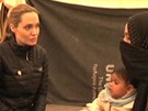Hereka Angelina Jolie je znepokojena mnostvím dtských uprchlík ze Sýrie.