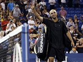 LOUEN OBLBENCE. James Blake se lou s divky na US Open i tenisovou...