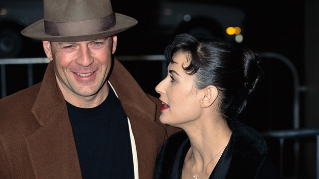 Bruce Willis a Demi Moore (29. ledna 1996)