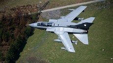 Britské stroje Tornado.