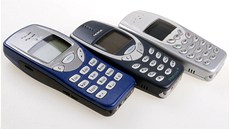 Ve své dob to rozhodn nebyly levné mobily. V roce 1999 stála Nokia 3210 tém...