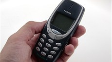 Nokia 3310 je sice pes dvacet let starý mobil (pedstavena byla v roce 2000,...