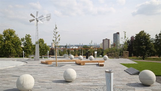 Malešický park v Praze 10 po kompletní rekonstrukci