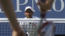 VÁLKU NIKDO NEVYHRAJE. To ekl Novak Djokovi po vlastním vítzství - ve 3. kole US Open nad Portugalcem Sousou.