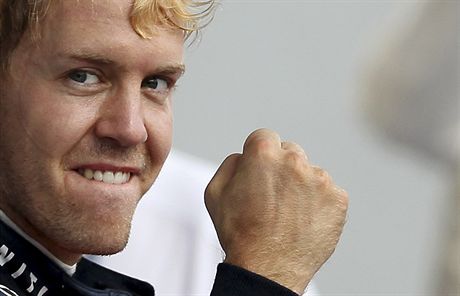 Sebastian Vettel se raduje z triumfu ve Velké cen Itálie.