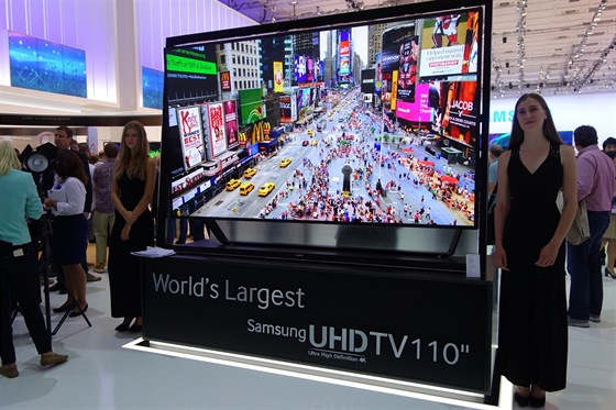 Na IFA 2013 to byl největší 4K televizor na světě. To na CES 2014 již neplatí ...