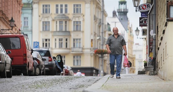 Pí zóna mla být i v Devné ulici poblí námstí Republiky. Plány te ale zastupitelé smetli ze stolu.