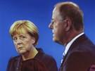 Pedvolební duel mezi nmeckou kanclékou Angelou Merkelovou a lídrem SPD...