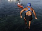 Diana Nyadová se znovu pokouí peplavat Floridský prliv. Na snímku je v