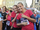 Loňského běhu se zúčastnily také beachvolejbalistky Kristýna Kolocová a Markéta