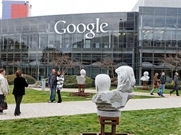 Hlavní sídlo spolenosti Google (tzv. Googleplex) pipomíná univerzitní kampus....