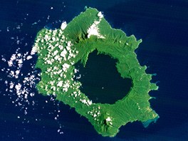 Dlouhý ostrov (Long Island) u pobeí Papuy-Nové Guiney