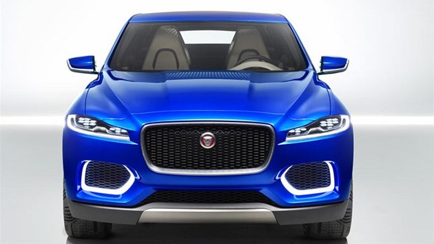 Jaguar C-X17. Koncept britsk znaky naznauje mylenky na SUV. Na silnici se ho podle hlas ze zkulis nedokme div ne v roce 2015.