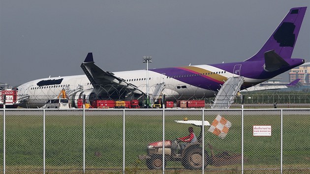 Airbus aerolinek Thai Airlines po nehod na letiti v Bangkoku (9. z 2013)
