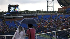 KONEC. Roger Federer vypadl na US Open v osmifinále.