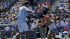 MÁME TO! Andrea Hlaváková slaví zisk titulu v mixu na US Open s Maxem Mirným.