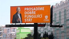Pedvolební billboard SSD na Litochlebském námstí v Praze. (2. záí 2013)