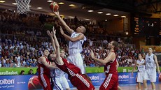 PÁD VELIKÁNŮ. Ruští basketbalisté na mistrovství Evropy 2013 vyhořeli. Na