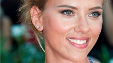 Scarlett Johanssonová p�edstavila snímek pod k��í, ve kterém hraje.