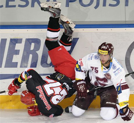 Momentka z úvodního extraligového souboje Sparta vs. Hradec Králové