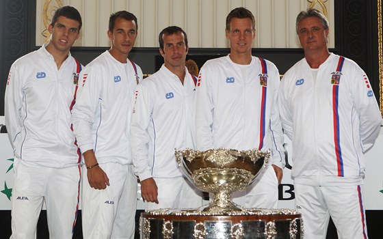 etí tenisté Veselý, Rosol, tpánek, Berdych a kapitán Navrátil.