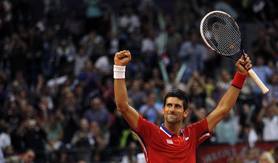 Novak Djokovi po vítzství v semifinále Davis Cupu proti Kanad. 