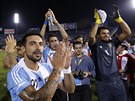 Argentintí fotbalisté slaví postupovou jistotu na mistrovství svta 2014.