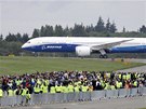 Boeing 787-9 Dreamliner se na ranveji v Paine Field v americkém státu...